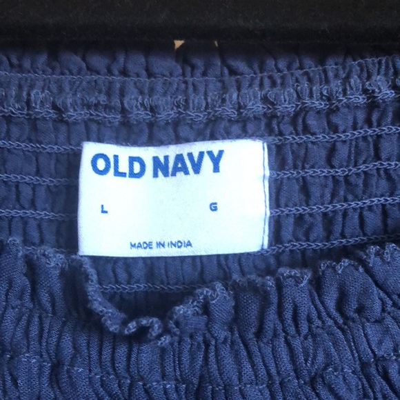 Fit & Flare Off the Shoulder Shirt - Picture 4 of 5